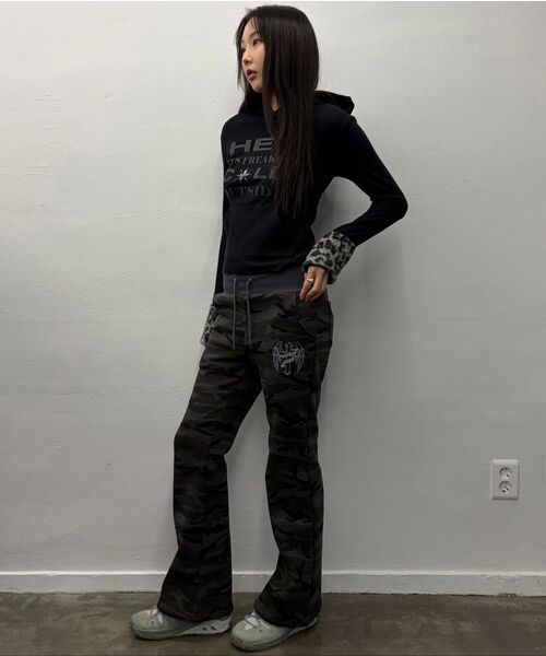 LUVISTRUE(ラヴイズトゥルー)の「FS BOOTSCUT POCKET CARGO PANTS(CAMO)(その他パンツ・レディース・その他・S/M)」の9枚目の写真
