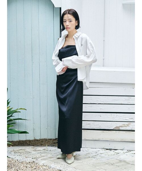 LAGUNAMOON（ラグナムーン）の「MODERNカッティングメタルヒールミュール（パンプス・レディース・ブラック/ミント・MEDIUM/SMALL）」の11枚目の写真