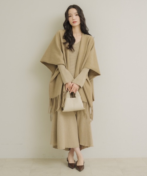 NEUNA（ヌナ）の「クラシックポインテッドパンプス（パンプス・レディース・ブラウン/ブラック・39/38/36）」の4枚目の写真