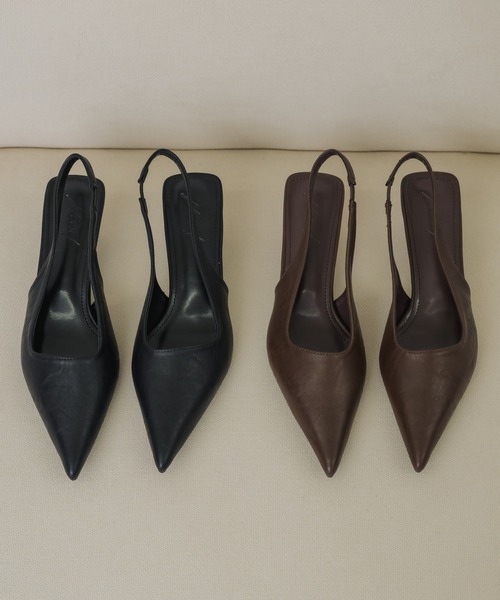 NEUNA（ヌナ）の「クラシックポインテッドパンプス（パンプス・レディース・ブラウン/ブラック・39/38/36）」の12枚目の写真