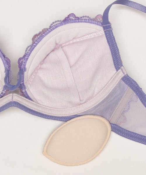 Ravijour(ラヴィジュール)の「アヴェネル ホットリフト ブラ(B~Eカップ)(ブラジャー・レディース・グレー/パープル/グリーン・E70/E65/D75/D70/D65/C75/C70/C65/B75/B70/B65/E75)」の14枚目の写真