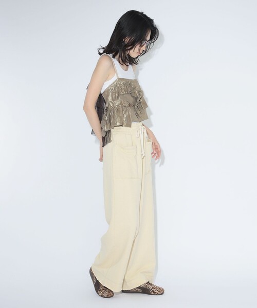 maturely(マチュアリー)の「maturely / ヘム カットオフ フレア ジャージー(スウェットパンツ・レディース・ベージュ/ブラック・0/1)」の13枚目の写真