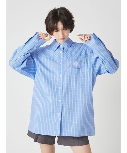 LILY BROWN（リリーブラウン）の「Lily Bearレターモチーフバリエシャツ（シャツ/ブラウス・レディース・ブルー/レッド/ベージュ・F）」の5枚目の写真