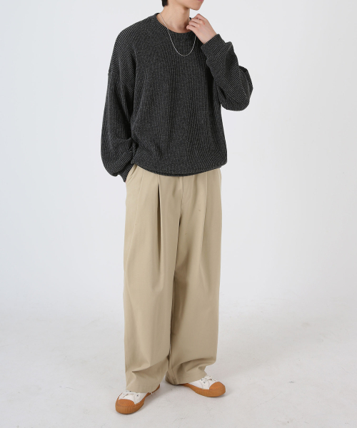UMM(ウム)の「オーバーサイズリブニットスウェットTシャツ 6COLOR(スウェット・メンズ・ライトベージュ/ワイン/ブラック/グレー/ブラウン/チャコール・1/2/3)」の10枚目の写真