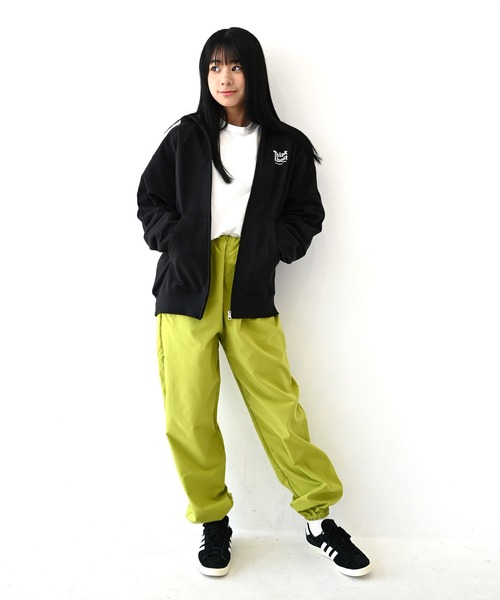 GENERATOR（ジェネレーター）の「GENERATOR/ジェネレーター ジップパーカー（パーカー・レディース・ホワイト/ブラック/トップグレー・F）」の4枚目の写真
