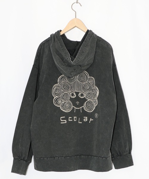 ScoLar(スカラー)の「161602:スカラーちゃん柄ヴィンテージ風パーカー(パーカー・レディース・ピンク/ブラック/ブルー・M)」の13枚目の写真