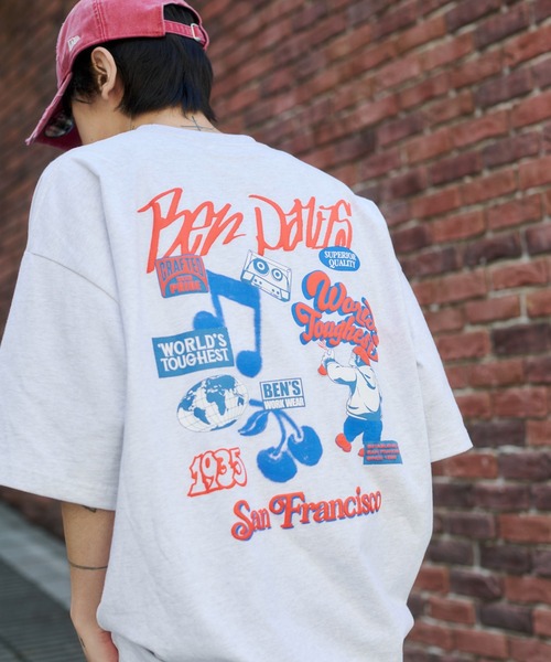 WEGO(ウィゴー)の「∴WEGO/【26年春夏新作】別注BENDAVISグラフィックT(Tシャツ/カットソー・メンズ・チャコール/アッシュグレー/ブラック/ホワイト・SMALL/LARGE/MEDIUM)」の3枚目の写真
