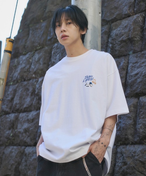 WEGO(ウィゴー)の「∴WEGO/【26年春夏新作】別注BENDAVISグラフィックT(Tシャツ/カットソー・メンズ・チャコール/アッシュグレー/ブラック/ホワイト・SMALL/LARGE/MEDIUM)」の5枚目の写真