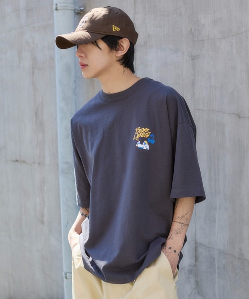 WEGO(ウィゴー)の「∴WEGO/【26年春夏新作】別注BENDAVISグラフィックT(Tシャツ/カットソー・メンズ・チャコール/アッシュグレー/ブラック/ホワイト・SMALL/LARGE/MEDIUM)」の9枚目の写真
