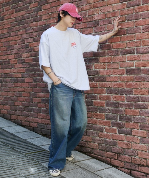 WEGO(ウィゴー)の「∴WEGO/【26年春夏新作】別注BENDAVISグラフィックT(Tシャツ/カットソー・メンズ・チャコール/アッシュグレー/ブラック/ホワイト・SMALL/LARGE/MEDIUM)」の12枚目の写真