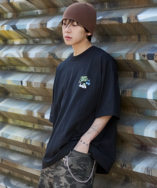 WEGO(ウィゴー)の「∴WEGO/【26年春夏新作】別注BENDAVISグラフィックT(Tシャツ/カットソー・メンズ・チャコール/アッシュグレー/ブラック/ホワイト・SMALL/LARGE/MEDIUM)」の22枚目の写真