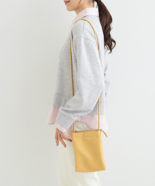 SHOO・LA・RUE（シューラルー）の「2層ミニショルダーバッグ（ショルダーバッグ・レディース・アイボリー/ブラック/ライトベージュ/イエロー・00）」の15枚目の写真