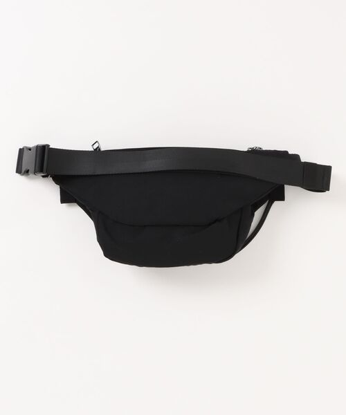 W&.Day/Night(ダブルアンド デイナイト)の「ウエストバッグ キルッコ コレクション 3L シースルーポケット 19142(ボディバッグ/ウエストポーチ・レディース・ライトグレー系/ブラック・FREE)」の4枚目の写真