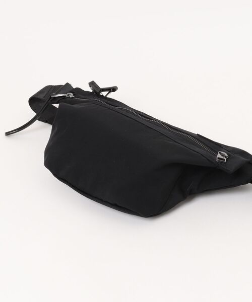 W&.Day/Night(ダブルアンド デイナイト)の「ウエストバッグ キルッコ コレクション 3L シースルーポケット 19142(ボディバッグ/ウエストポーチ・レディース・ライトグレー系/ブラック・FREE)」の5枚目の写真