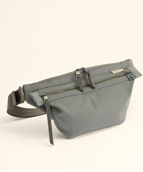 W&.Day/Night(ダブルアンド デイナイト)の「ウエストバッグ キルッコ コレクション 3L シースルーポケット 19142(ボディバッグ/ウエストポーチ・レディース・ライトグレー系/ブラック・FREE)」の15枚目の写真