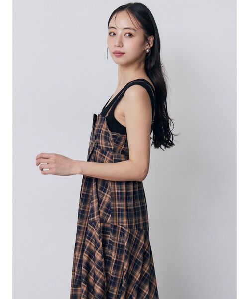 MURUA(ムルーア)の「2WAYキャミワンピース(ワンピース・レディース・ブラック/オレンジ/ブルー・FREE)」の7枚目の写真