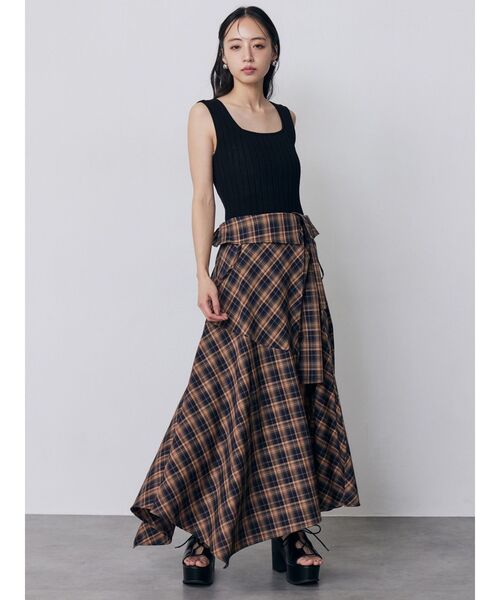 MURUA(ムルーア)の「2WAYキャミワンピース(ワンピース・レディース・ブラック/オレンジ/ブルー・FREE)」の9枚目の写真