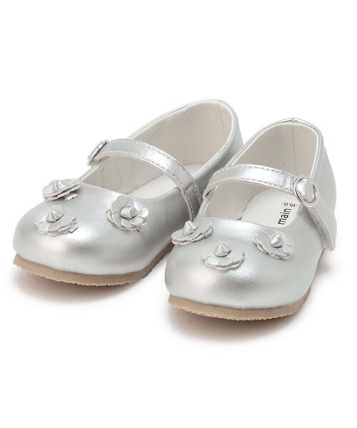 petit main(プティマイン)の「フラワーパンプス(パンプス・キッズ・シルバー/ブラック/サックスブルー・15cm/17cm/16cm/14cm/18cm/19cm)」の3枚目の写真