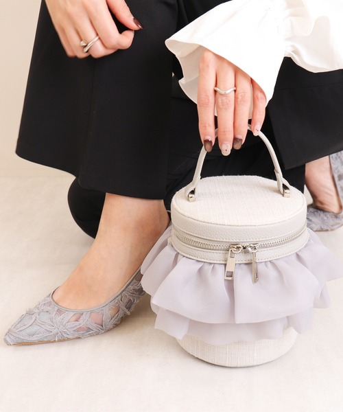 artemis by DIANA(アルテミスバイダイアナ)の「チェーンショルダー付属2WAY バケツ型バニティバッグ(ハンドバッグ・レディース・ブラック/グレー/ホワイト・FREE)」の3枚目の写真