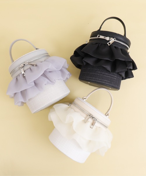 artemis by DIANA(アルテミスバイダイアナ)の「チェーンショルダー付属2WAY バケツ型バニティバッグ(ハンドバッグ・レディース・ブラック/グレー/ホワイト・FREE)」の20枚目の写真