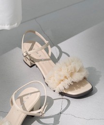 menue（メヌエ）の「秒履き スクエアトゥ チュールフリル ストラップサンダル（サンダル）」