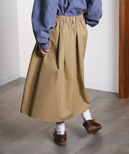 ROSE BUD(ローズバッド)の「GATHER MIDDLE SKIRT(スカート・レディース・ネイビー/ベージュ・S/M)」の9枚目の写真