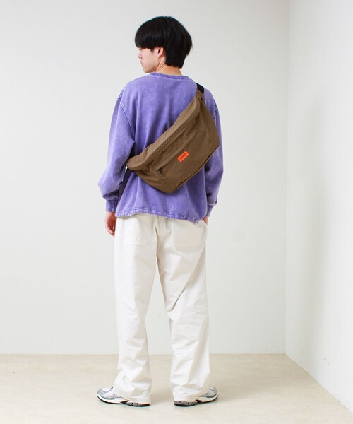 UNIVERSAL OVERALL(ユニバーサルオーバーオール)の「【UNIVERSAL OVERALL】BIG HIP PACK(ショルダーバッグ・メンズ・ブラック/オリーブ/チャコールグレー・FREE)」の22枚目の写真