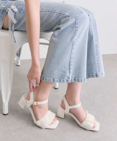 OLIVE des OLIVE(オリーブデオリーブ)の「シアギャザーリボンサンダル(サンダル・レディース・ブラック/アイボリー・MEDIUM/SMALL/LARGE)」の3枚目の写真