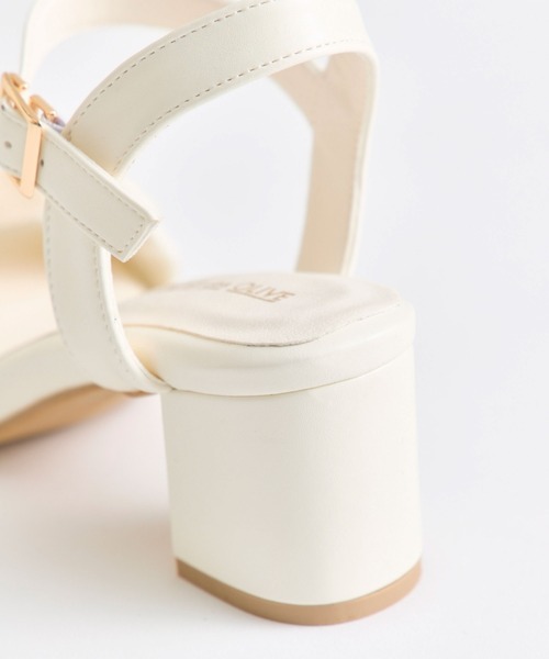 OLIVE des OLIVE(オリーブデオリーブ)の「シアギャザーリボンサンダル(サンダル・レディース・ブラック/アイボリー・MEDIUM/SMALL/LARGE)」の19枚目の写真