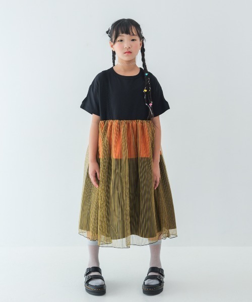 unica(ユニカ)の「配色ティアードワンピース(ワンピース・キッズ・ブラック×イエロー/ブラック×ホワイト・S/M/L/XL)」の2枚目の写真