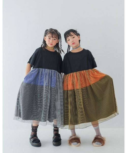 unica(ユニカ)の「配色ティアードワンピース(ワンピース・キッズ・ブラック×イエロー/ブラック×ホワイト・S/M/L/XL)」の5枚目の写真