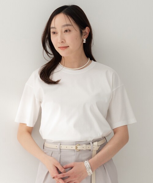 UNTITLED(アンタイトル)の「【UV/接触冷感/消臭/抗菌防臭】ベーシックTシャツ(Tシャツ/カットソー・レディース・ホワイト/ナチュラル/カーキ・02/01/00/50/48/44/04/03)」の6枚目の写真