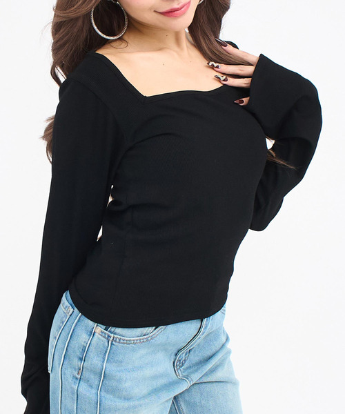 ANAP(アナップ)の「フレアスリーブスクエア ロングスリーブトップス(Tシャツ/カットソー・レディース・ホワイト/ブラック/クリア/ホワイト×ブラック・F)」の3枚目の写真