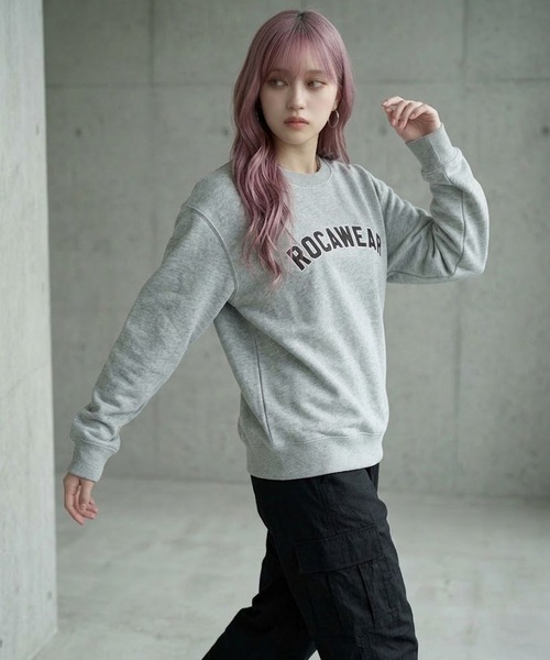 ROCAWEAR(ロカウェア)の「ROCAWEAR/ロカウェア COLLEGESWEAT SHIRT(CN)(スウェット・メンズ・グレー/ブラック・XX-LARGE/X-LARGE/LARGE/MEDIUM/SMALL)」の20枚目の写真