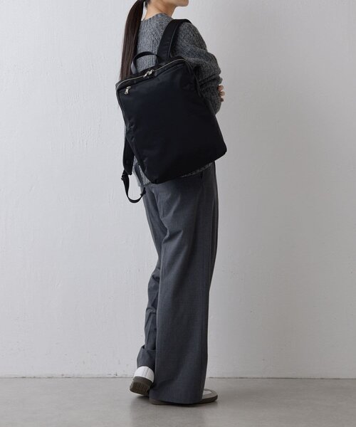 russet（ラシット）の「ナイロンリュックサック（バックパック/リュック・レディース・ブラック/ネイビー・FREE）」の4枚目の写真