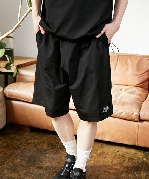Russell Athletic（ラッセルアスレティック）の「RUSSELL ATHLETIC × PUBLUX/ラッセルアスレチック ＜UVカット/吸水速乾＞別注 機能素材 天竺 セットアップ　限定展開（Tシャツ/カットソー・メンズ・チャコールグレー/ブラック/ネイビー・MEDIUM/LARGE/SMALL）」の7枚目の写真