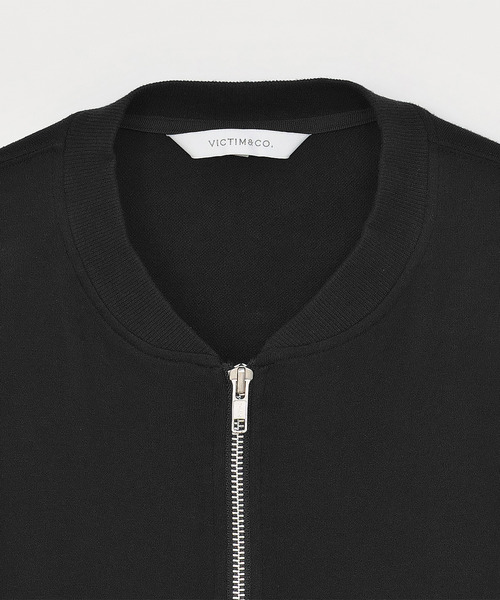 VICTIM(ヴィクティム)の「VICTIM ヴィクティム / ZIP-UP SWEAT ジップアップスウェットブルゾン / VTM-26-CS-002(MA-1・メンズ・ブラック/ネイビー/ベージュ・1/3/2)」の4枚目の写真