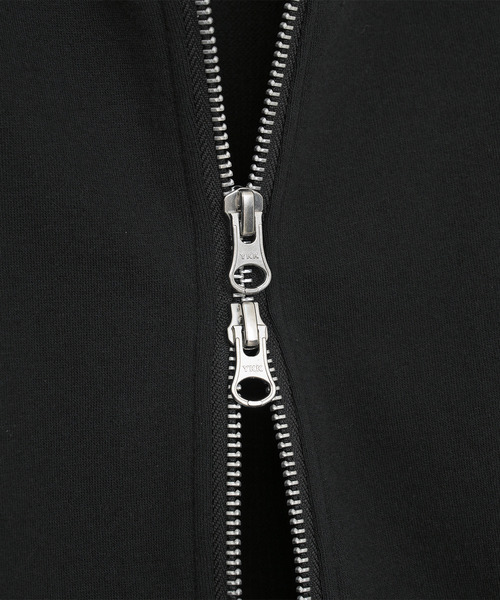 VICTIM(ヴィクティム)の「VICTIM ヴィクティム / ZIP-UP SWEAT ジップアップスウェットブルゾン / VTM-26-CS-002(MA-1・メンズ・ブラック/ネイビー/ベージュ・1/3/2)」の6枚目の写真