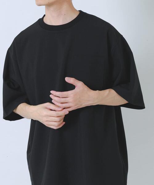 ITEMS URBANRESEARCH(アイテムズ アーバンリサーチ)の「2wayストレッチクルーネック布帛Tシャツ(Tシャツ/カットソー・メンズ・ネイビー/ベージュ/グレー/ブラック・LARGE/MEDIUM)」の8枚目の写真
