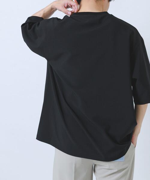ITEMS URBANRESEARCH(アイテムズ アーバンリサーチ)の「2wayストレッチクルーネック布帛Tシャツ(Tシャツ/カットソー・メンズ・ネイビー/ベージュ/グレー/ブラック・LARGE/MEDIUM)」の12枚目の写真