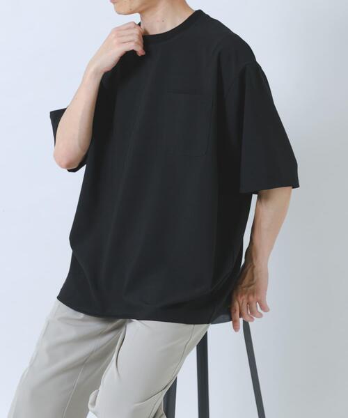 ITEMS URBANRESEARCH(アイテムズ アーバンリサーチ)の「2wayストレッチクルーネック布帛Tシャツ(Tシャツ/カットソー・メンズ・ネイビー/ベージュ/グレー/ブラック・LARGE/MEDIUM)」の14枚目の写真