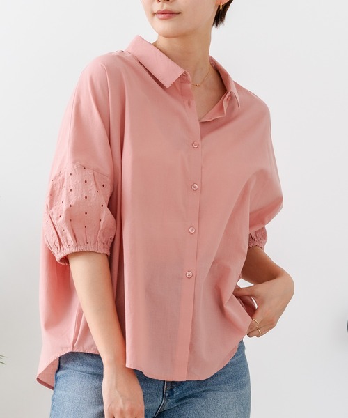 fort point(フォーポイント)の「【C-FORTPOINT/フォートポイント】【上品 高見え刺繍】袖刺繍ブラウス 綿100% 花模様 大人可愛い きれいめ 通勤 お出かけ(シャツ/ブラウス・レディース・ブラック/グレー/オフホワイト/ピンク/グリーン・FREE)」の5枚目の写真