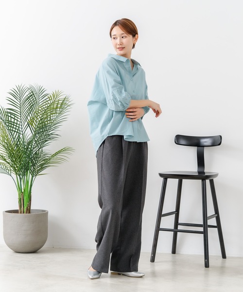 fort point(フォーポイント)の「【C-FORTPOINT/フォートポイント】【上品 高見え刺繍】袖刺繍ブラウス 綿100% 花模様 大人可愛い きれいめ 通勤 お出かけ(シャツ/ブラウス・レディース・ブラック/グレー/オフホワイト/ピンク/グリーン・FREE)」の17枚目の写真