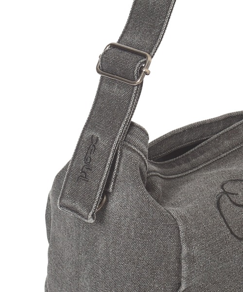 X-girl(エックスガール)の「MIX FONT LOGO FADED SHOULDER BAG(ショルダーバッグ・レディース・ブラウン/ブラック・ONE SIZE)」の7枚目の写真