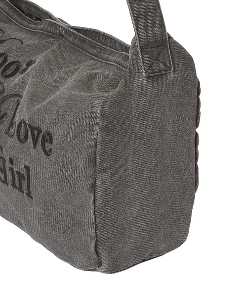 X-girl(エックスガール)の「MIX FONT LOGO FADED SHOULDER BAG(ショルダーバッグ・レディース・ブラウン/ブラック・ONE SIZE)」の8枚目の写真