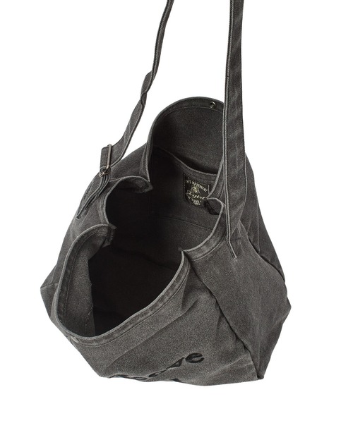X-girl(エックスガール)の「MIX FONT LOGO FADED SHOULDER BAG(ショルダーバッグ・レディース・ブラウン/ブラック・ONE SIZE)」の9枚目の写真