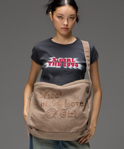 X-girl(エックスガール)の「MIX FONT LOGO FADED SHOULDER BAG(ショルダーバッグ・レディース・ブラウン/ブラック・ONE SIZE)」の19枚目の写真