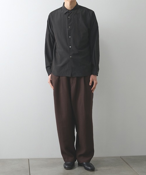 UJOH(ウジョー)の「【UJOH HOMME】Wide 2 Tuck PNT(スラックス・メンズ・ブラック/ブラウン・5/4)」の6枚目の写真