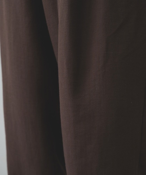UJOH(ウジョー)の「【UJOH HOMME】Wide 2 Tuck PNT(スラックス・メンズ・ブラック/ブラウン・5/4)」の16枚目の写真