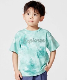 BeBe（ベベ）の「Explorerメッシュロゴタイダイ染め天竺半袖Tシャツ（Tシャツ/カットソー）」